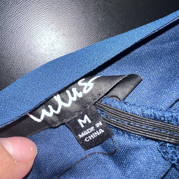 Lulu’s Navy Blue Halter Neck Tie Maxi Dress Size Medium EUC Like New - Picture 7 of 8